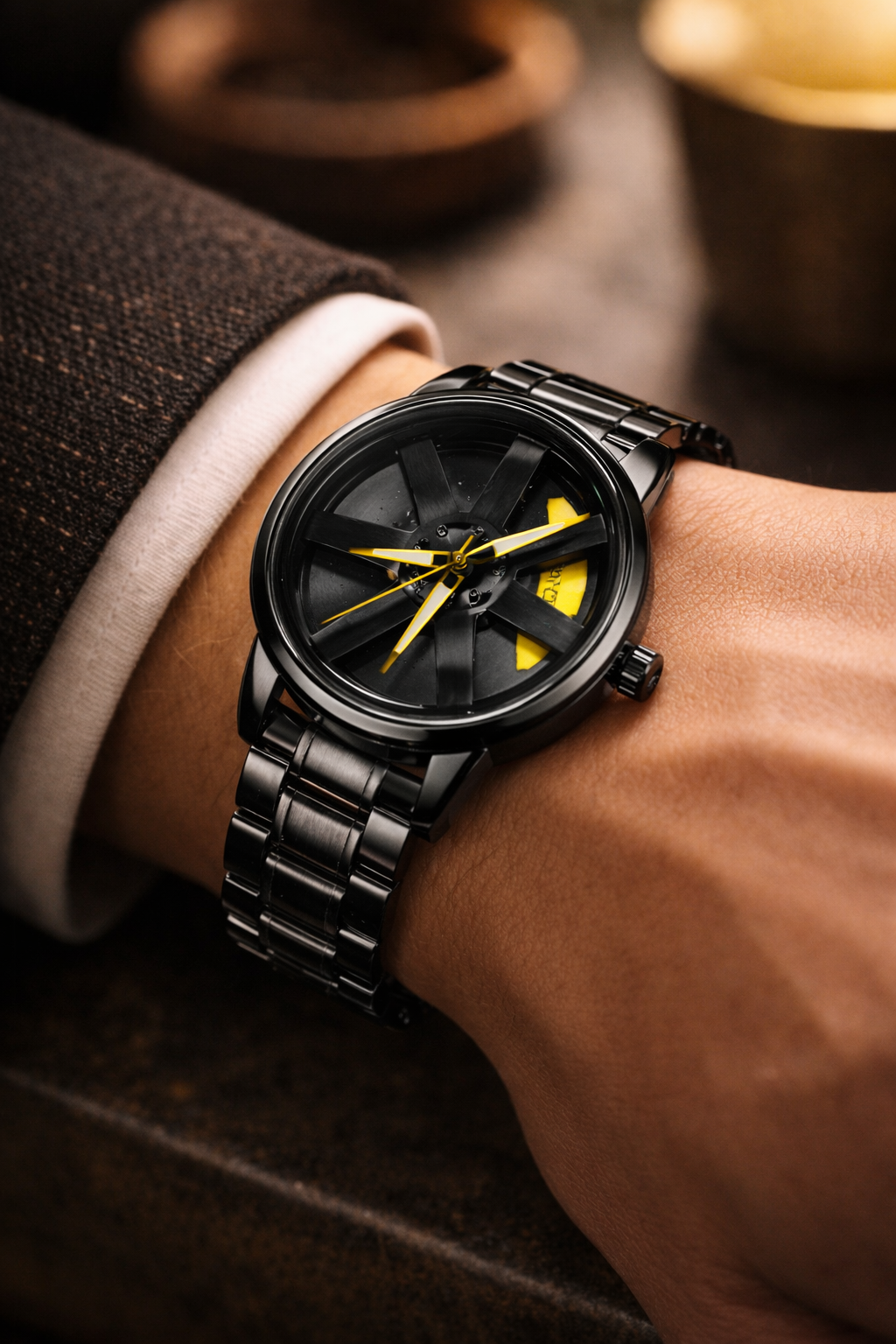 Men's Analog Wheel watch YELLOW